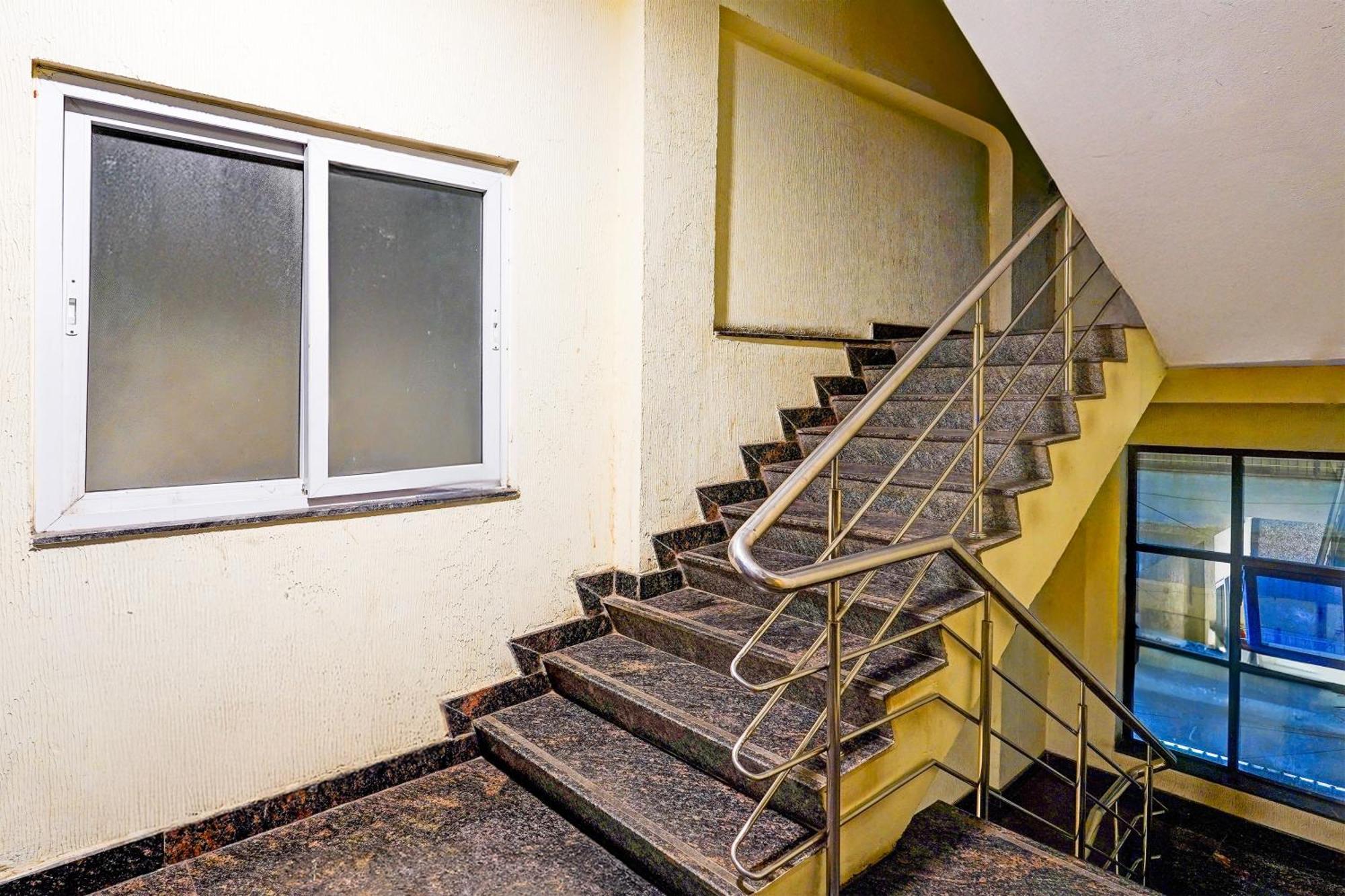 Hotel O Pallavaram Near Airport Ченай Екстериор снимка